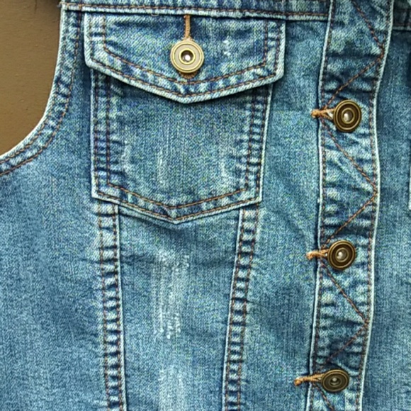 Cato Girl Destroyed Jean Vest Sz 16 - Picture 3 of 6